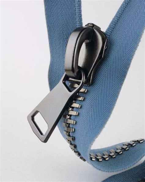 lampo zips